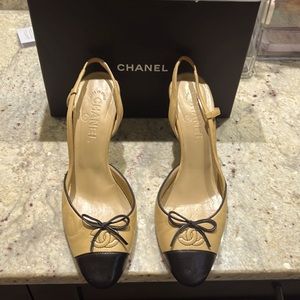 100% original vintage Chanel heals
